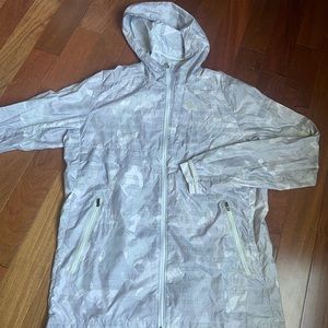 Nike Running Windbreaker Camo White Mens Medium